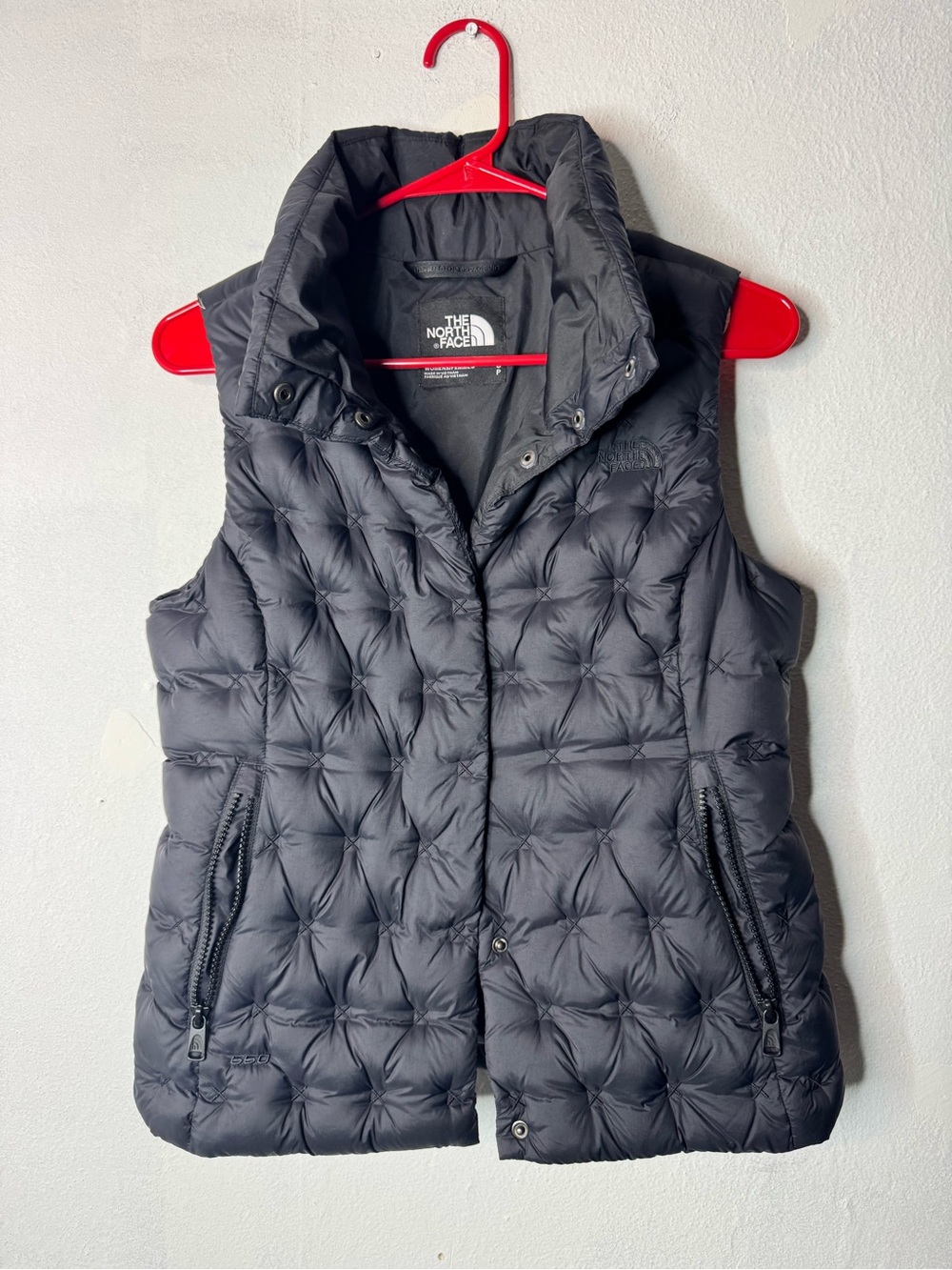 North face women’s puffer vest small